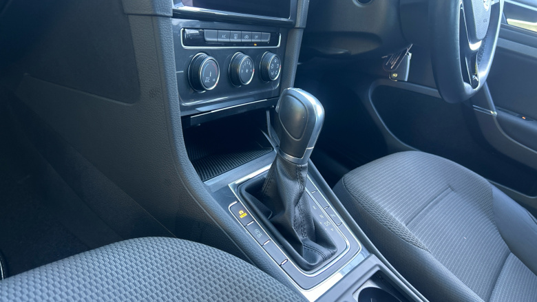 Volkswagen Golf 1.4 TSI SE [Nav] 5dr DSG Petrol Hatchback